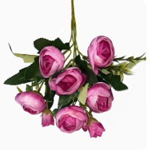 Kamelijų puokštelė